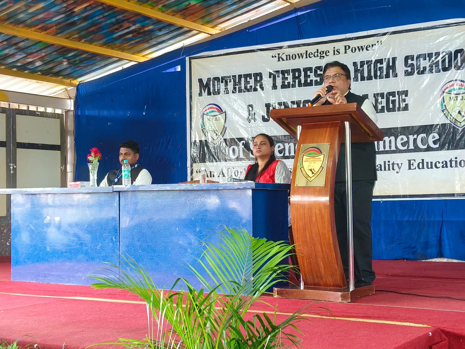 Principal Addressing Parents